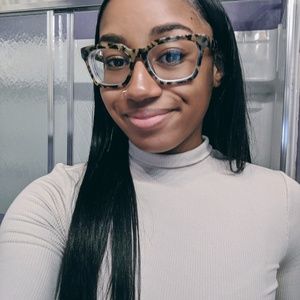 Meet your Posher, Haley